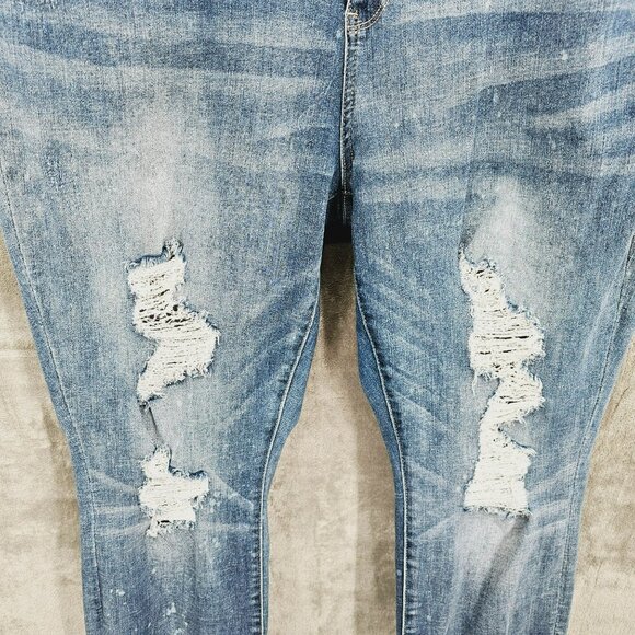 Judy Blue Jeans 22W Medium Wash Bleached Distressed Skinny Fit Stretch High Rise - Picture 6 of 14